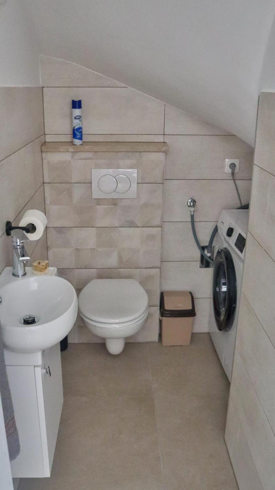 Appartamento Zelena Oaza Krk Town Esterno foto